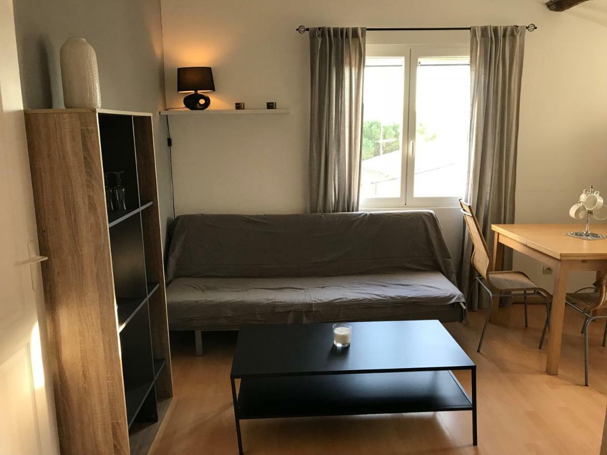 Les Cadets Hostal La Bouilladisse Exterior foto